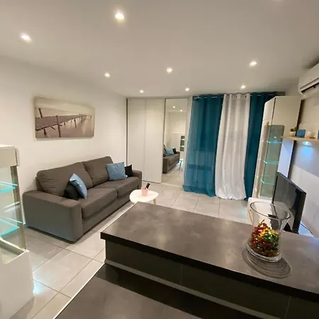 Appartement Joli Studio En Bord De Mer *
